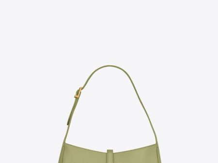 Yves Saint Laurent- LE 5 Ã€ 7 HOBO BAG IN SMOOTH LEATHER Supply