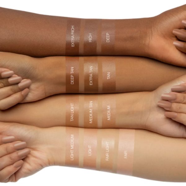 Huda Beauty- GloWish Multidew Vegan Skin Tint Foundation (05 MEDIUM) Online