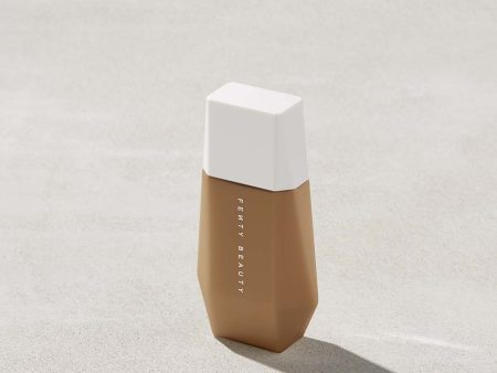 Fenty Beauty- EAZE DROP BLURRING SKIN TINT (17 medium deep with warm neutral undertones) For Sale