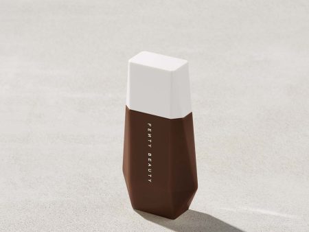 Fenty Beauty- EAZE DROP BLURRING SKIN TINT (24 deep with warm bronze undertones) Supply