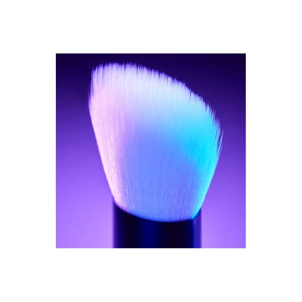 Nyx- High Glass Finishing Powder Brush Fashion